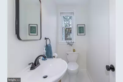 6015 7th Place NW, Washington, DC 20011 - Photo 12