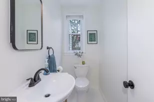 6015 7th Pl NW, Washington, DC 20011 - Photo 12