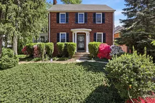 6205 29th St NW, Washington, DC 20015 - Photo 2