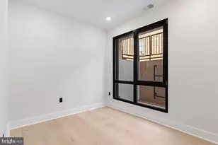 2504 41st St NW, Washington, DC 20007 - Photo 8