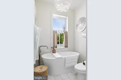 2733 P Street NW, Washington, DC 20007 - Photo 14