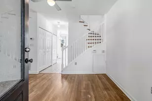 1749 L St NE, Washington, DC 20002 - Photo 4