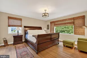 5721 MacArthur Blvd NW, Washington, DC 20016 - Photo 18