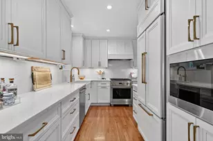 5721 MacArthur Blvd NW, Washington, DC 20016 - Photo 14