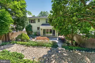 5721 MacArthur Blvd NW, Washington, DC 20016 - Photo 24