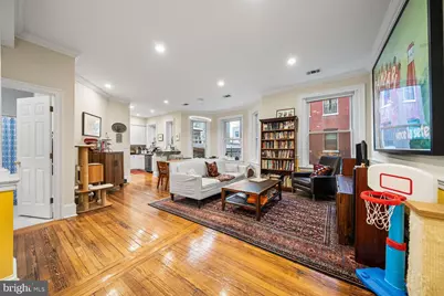 1423 R Street NW #105, Washington, DC 20009 - Photo 4
