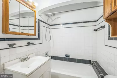 1407 K Street SE, Washington, DC 20003 - Photo 18