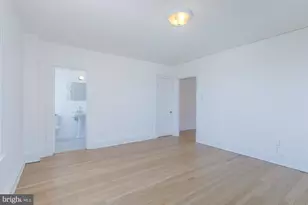 1915 16th St NW, Washington, DC 20009 - Photo 22