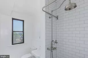 1915 16th St NW, Washington, DC 20009 - Photo 28
