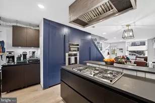 1023 6th St NE, Washington, DC 20002 - Photo 8