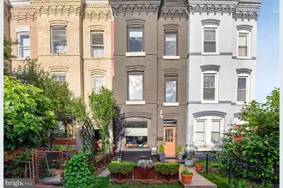 1023 6th Street NE, Washington, DC 20002 - Photo 2