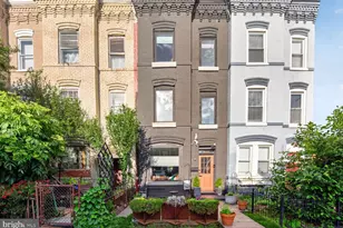 1023 6th St NE, Washington, DC 20002 - Photo 2
