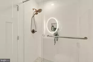 629 Morton Pl NE, Washington, DC 20002 - Photo 32