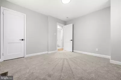404 Mellon Street SE, Washington, DC 20032 - Photo 32