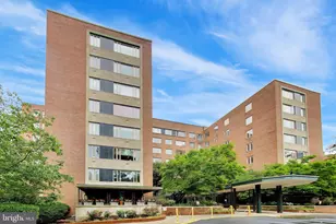 4301 Massachusetts Ave NW, Washington, DC 20016 - Photo 2