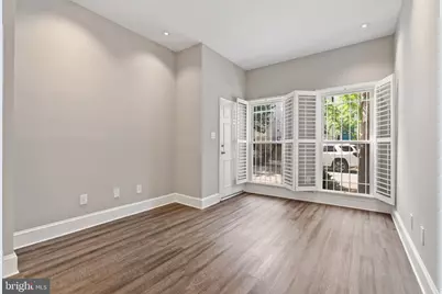 2011 Hillyer Place NW, Washington, DC 20009 - Photo 14