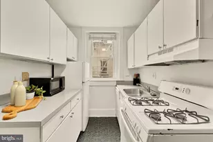 1322 15th St NW, Washington, DC 20005 - Photo 8