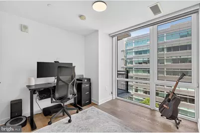 37 L Street SE #802, Washington, DC 20003 - Photo 12