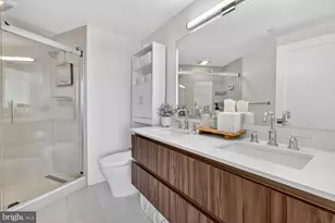 37 L St SE, Washington, DC 20003 - Photo 10