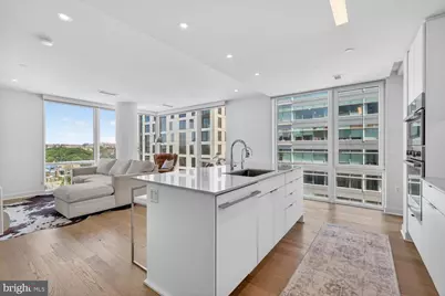 37 L Street SE #802, Washington, DC 20003 - Photo 2