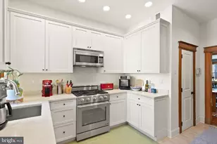 1747 Swann St NW, Washington, DC 20009 - Photo 14