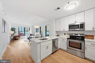 910 M St NW, Washington, DC 20001 - Photo 14