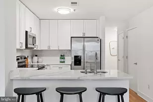 910 M St NW, Washington, DC 20001 - Photo 10