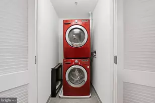 910 M St NW, Washington, DC 20001 - Photo 24