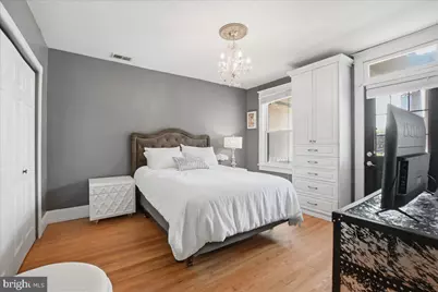939 15th Street SE, Washington, DC 20003 - Photo 12