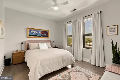 900 11th Street SE #401, Washington, DC 20003 - Photo 16