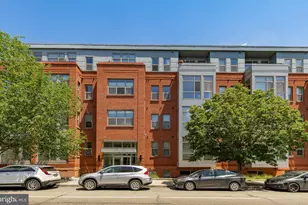 900 11th St SE, Washington, DC 20003 - Photo 2