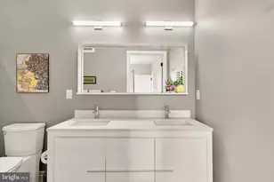 900 11th St SE, Washington, DC 20003 - Photo 24