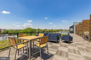 900 11th St SE, Washington, DC 20003 - Photo 32