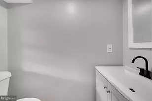 727 Otis Pl NW, Washington, DC 20010 - Photo 24