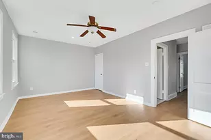 727 Otis Pl NW, Washington, DC 20010 - Photo 16