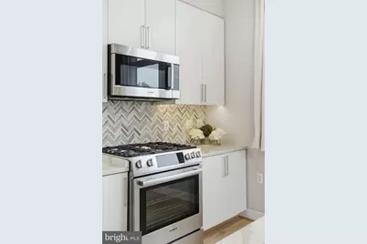 646 H Street NE #304, Washington, DC 20002 - Photo 10