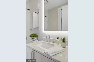 646 H Street NE #304, Washington, DC 20002 - Photo 32