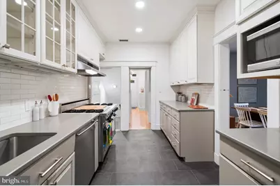 2934 Porter Street NW, Washington, DC 20008 - Photo 8