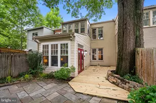 2934 Porter St NW, Washington, DC 20008 - Photo 32