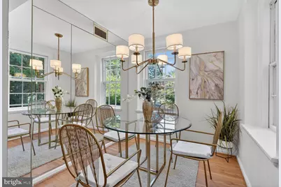 3621 39th Street NW #B320, Washington, DC 20016 - Photo 6