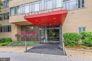 1711 Massachusetts Ave NW, Washington, DC 20036 - Photo 2