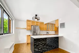 2725 39th Street NW, Washington, DC 20007 - Photo 8