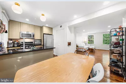 2720 Ordway Street NW #3, Washington, DC 20008 - Photo 8