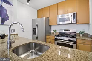 1529 14th St NW, Washington, DC 20005 - Photo 4