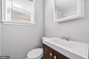 2204 16th St SE, Washington, DC 20020 - Photo 8