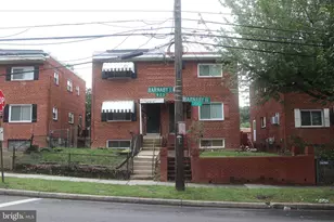 825 Barnaby St SE, Washington, DC 20032 - Photo 22
