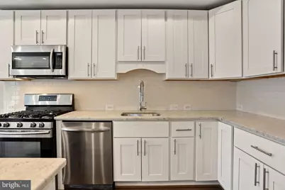 224 R Street NE #2, Washington, DC 20002 - Photo 8