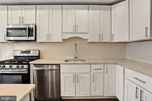 224 R St NE, Washington, DC 20002 - Photo 8