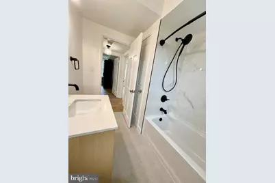 3930 Langley Court NW #C639, Washington, DC 20016 - Photo 14