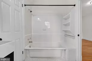 1954 Columbia Rd NW, Washington, DC 20009 - Photo 10